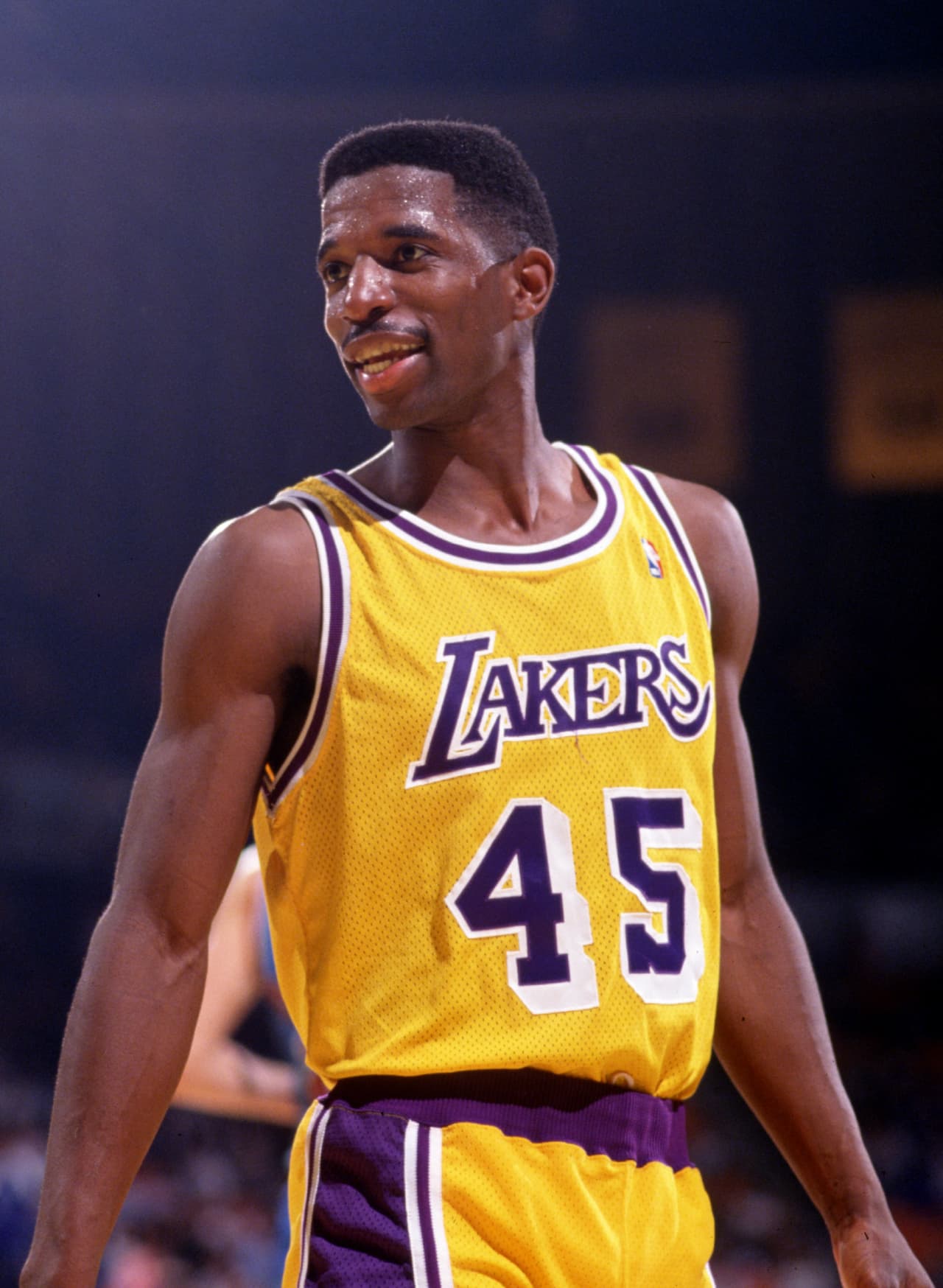 A. C. Green se prometió llegar vírgen al matrimonio y durante sus 16 temporadas en la NBA, en las que tiene el récord de 1,192 partidos consecutivos, nunca rompió su promesa.
