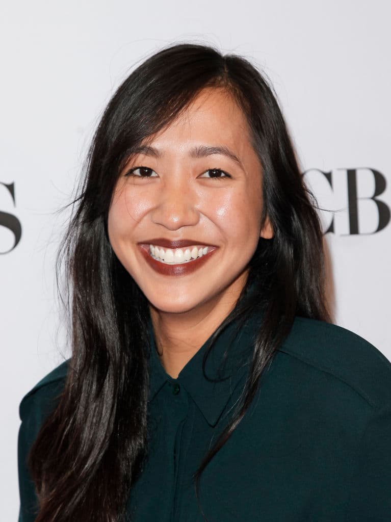 Tien Tran (Space Force) interpretará a Ellen, la hermana adoptiva de Jesse que acaba de mudarse a Nueva York desde un pequeño pueblo agrícola después de separarse de su esposa.