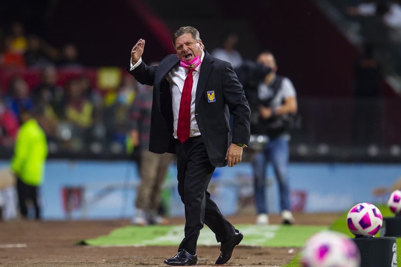 'Piojo' resalta atajadas de Ochoa y acepta amargura por derrota