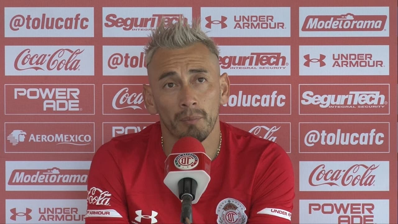 Roban a Sambueza en Colombia, le roban un rolex, lo amagan con una pistola y todo queda grabado.