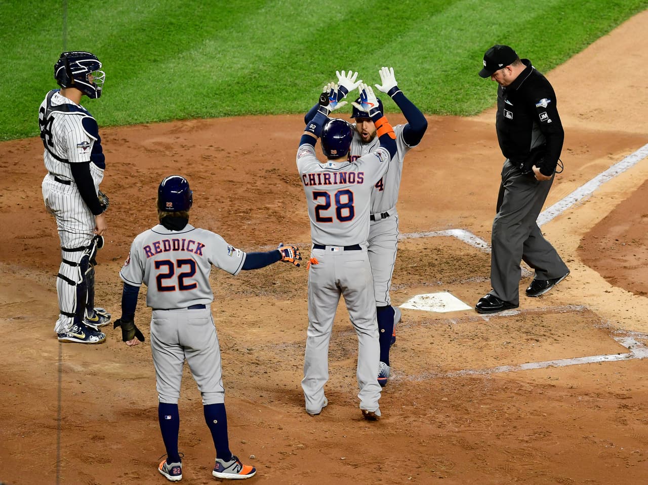 Houston Astros 8-3 New York Yankees. La serie se pone 3-1 para los de Houston y están a un juego de la Serie Mundial.