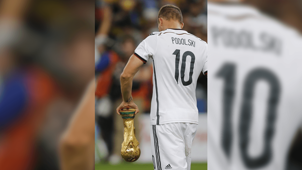 <b>¡Feliz cumpleaños, Lukas!</b>
<br>El futbolista nacido en Gliwice, Polonia, el 4 de junio de 1985 cumple 35 años este día.