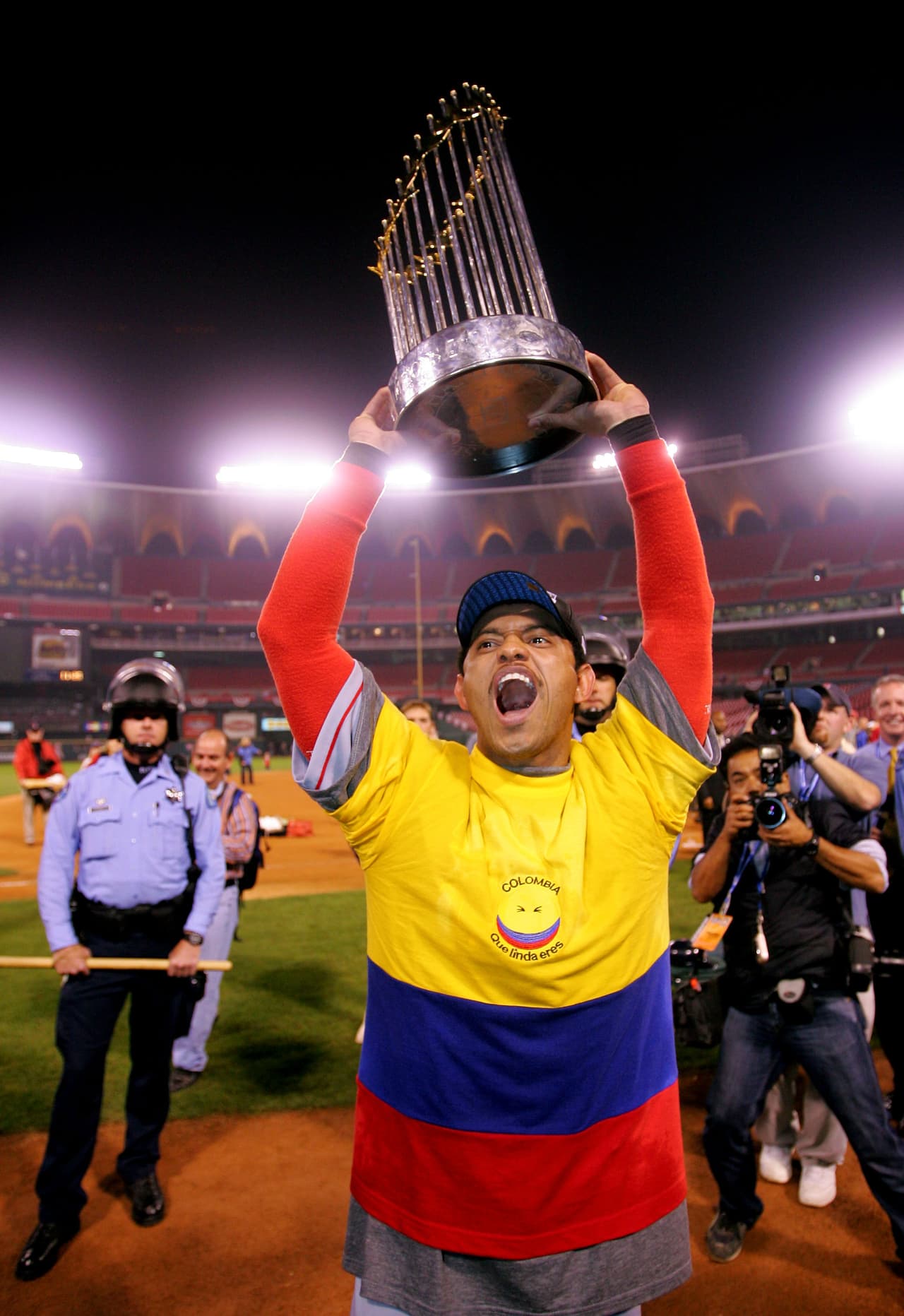 Orlando Cabrera: el shortstop cartagenero brilló en su pasó por los Boston Red Sox en donde logró ganar la Serie Mundial en el 2004, un título que quedó en el corazón de la afición ya que su última conquista había sido en 1918. También jugó para Los Angeles Angels, Chicago White Sox, San Francisco Giants, entre otros.