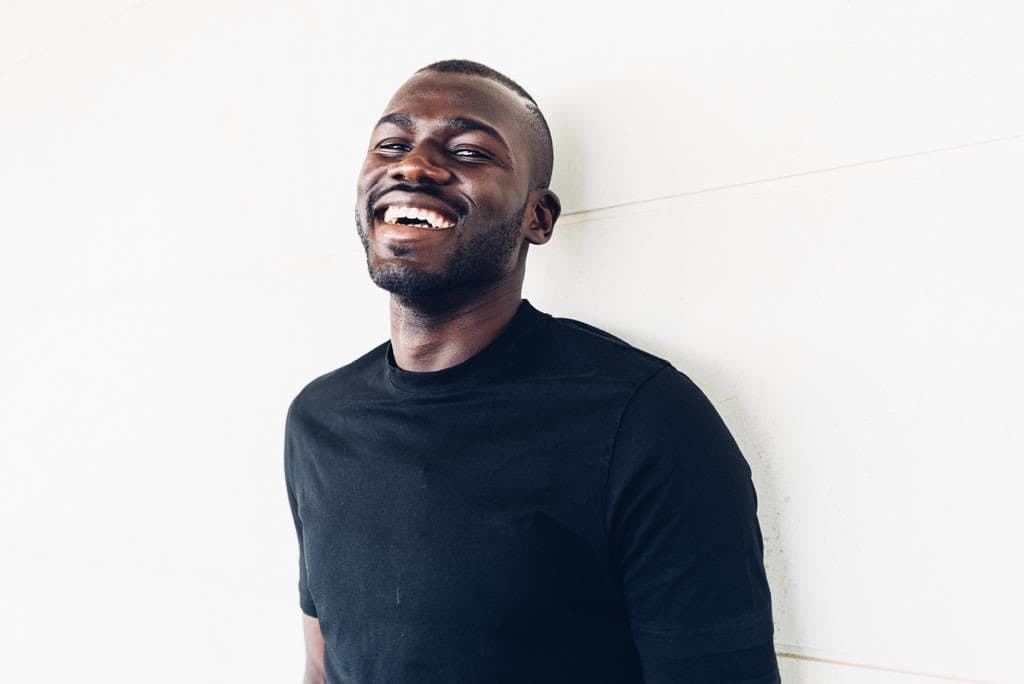 Para Koulibaly hay tres cosas importantes en la vida: la amistad, la familia y la tranquilidad. El color de la piel, el lugar de nacimiento o la religión no es algo que condicione a un ser humano.