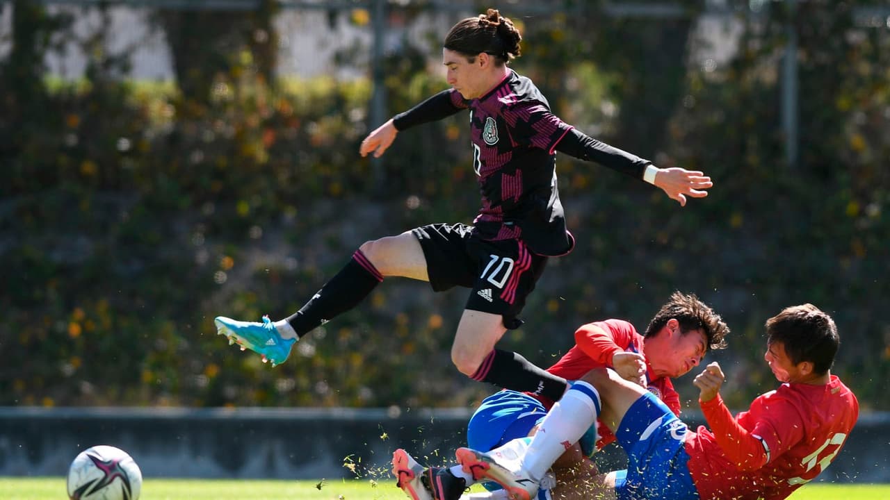 Marcelo Flores está "contento" con México pese a que Canadá lo quiere