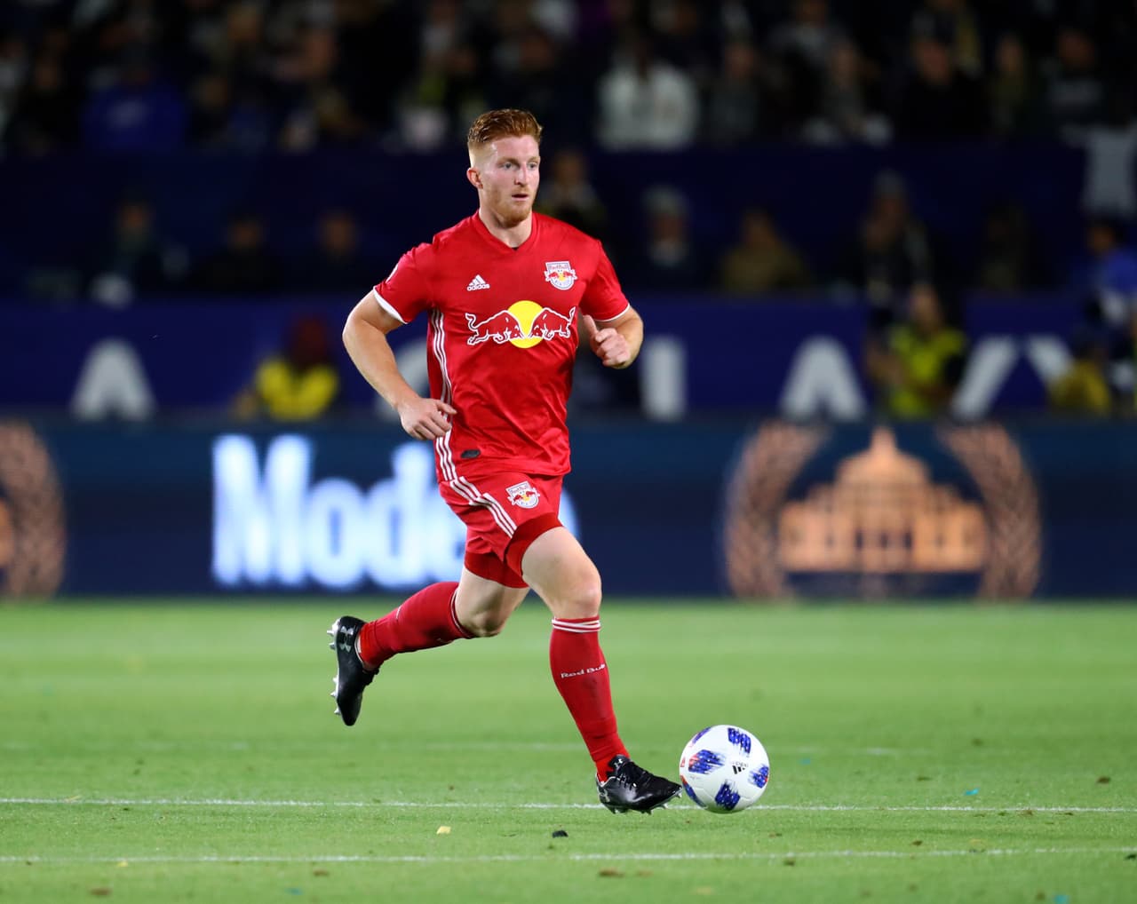 Red Bulls busca asegurarse el servicio de Tim Parker en 2019.