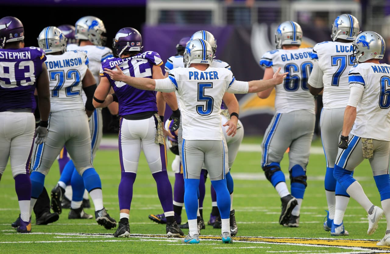 Detroit Lions kicker Matt Prater (5) celebrates with teammates after kicking a 58-yard field goal during the second half of an NFL football game against the Minnesota Vikings Sunday, Nov. 6, 2016, in Minneapolis. (AP Photo/Andy Clayton-King)