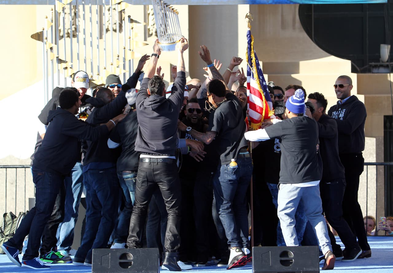 El jardinero izquierdo Alex Gordon, quien milita en el equipo desde 2007, recordó los fracasos que durante años sufrieron los Reales.