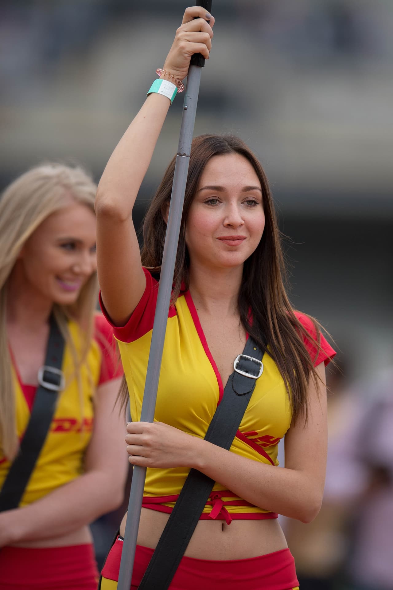 La belleza de las animadoras se convirtió en un ingrediente especial en la fiesta de los cuartos de final en su comienzo, durante los partidos de ida de la Liguilla del Clausura 2018.