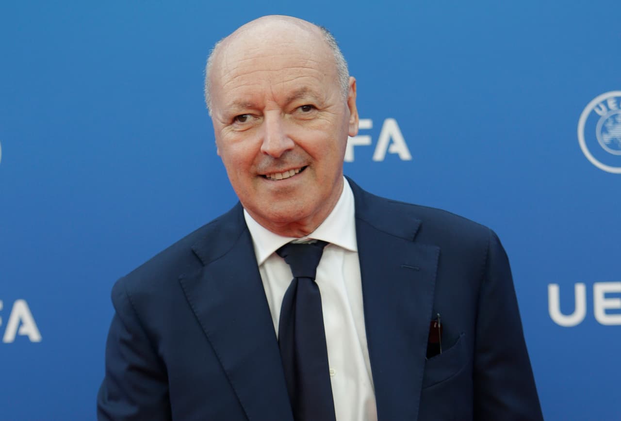 Juventus, que tuvo al directivo Giuseppe Marotta en Mónaco, vivió un hecho curioso al ver como Cristiano Ronaldo, jugador de su equipo, fue premiado por un tanto marcado a la
<i>Vecchia Signora</i>.