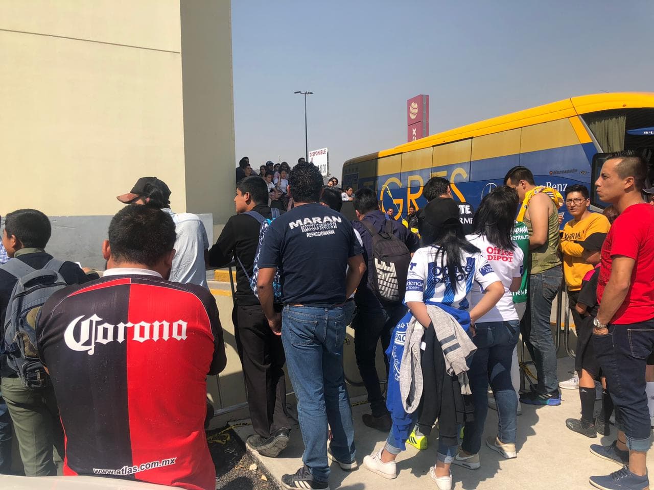 Así se vivió el ambiente previo al juego de Ida de los Cuartos de Final de la Liguilla del Clausura 2019 de la Liga MX entre Tuzos del Pachuca y los Tigres de la UANL en el Estadio Hidalgo.