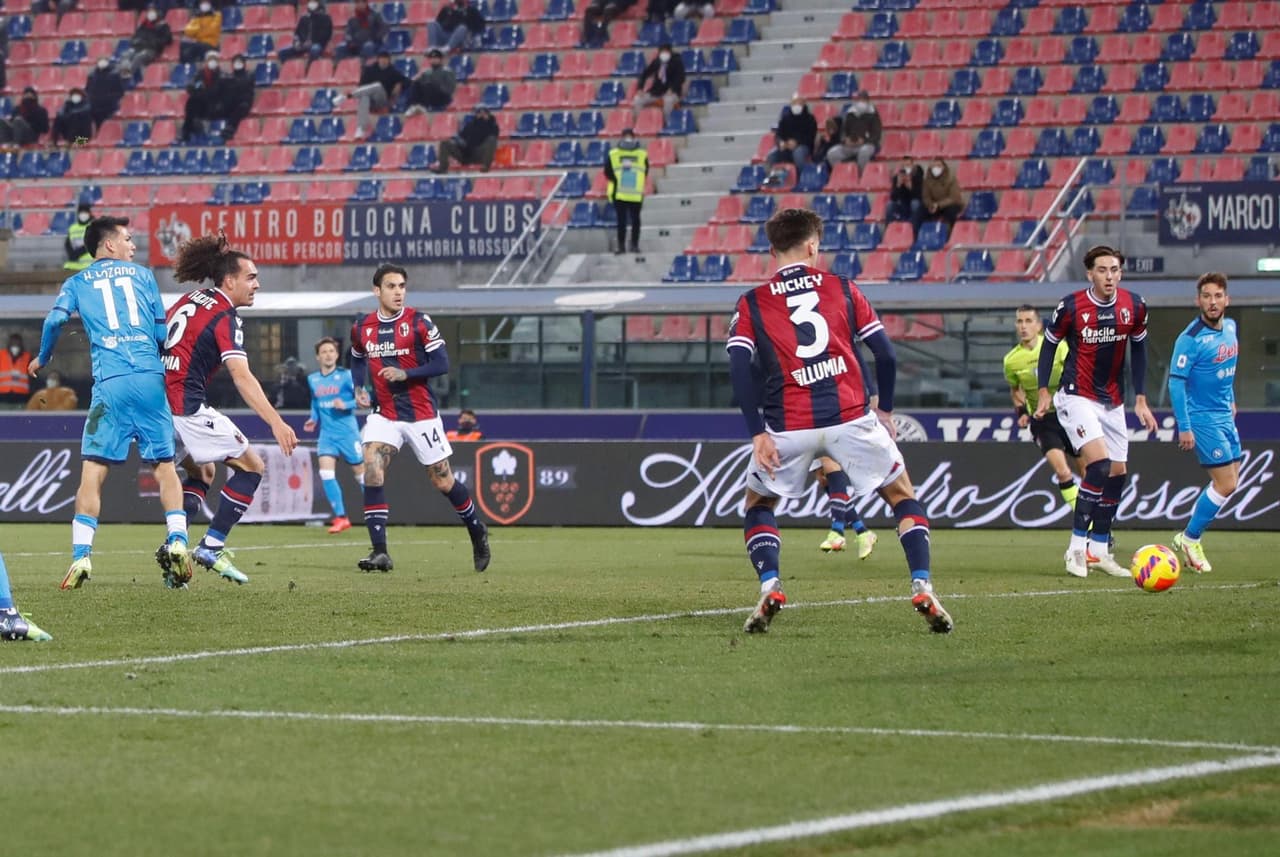 Con dos anotaciones del mexicano Hirving Lozano (20', 47'), el Napoli se lleva la victoria sobre Bologna durante la Jornada 22 y se posicionan terceros en la tabla de la Serie A.
