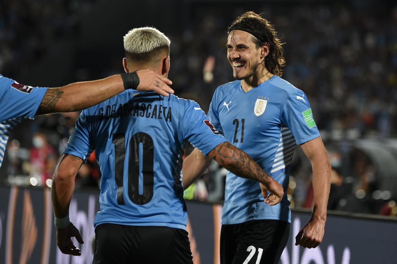 Uruguay, conocida como la garra charrúa.