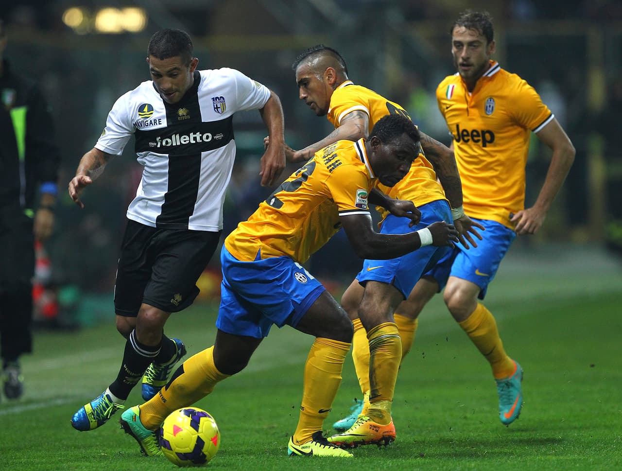 Kwadwo Asamoah y Arturo Vidal jugaron para la Juve en 2012-15. Asamoah también jugó con Neto en la Juventus en 2015-17.