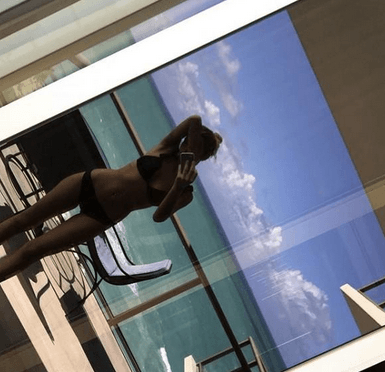 No obstante, aparte de la reacción del equipo, fue claro que Agüero y Magnin estaban muy cercanos.