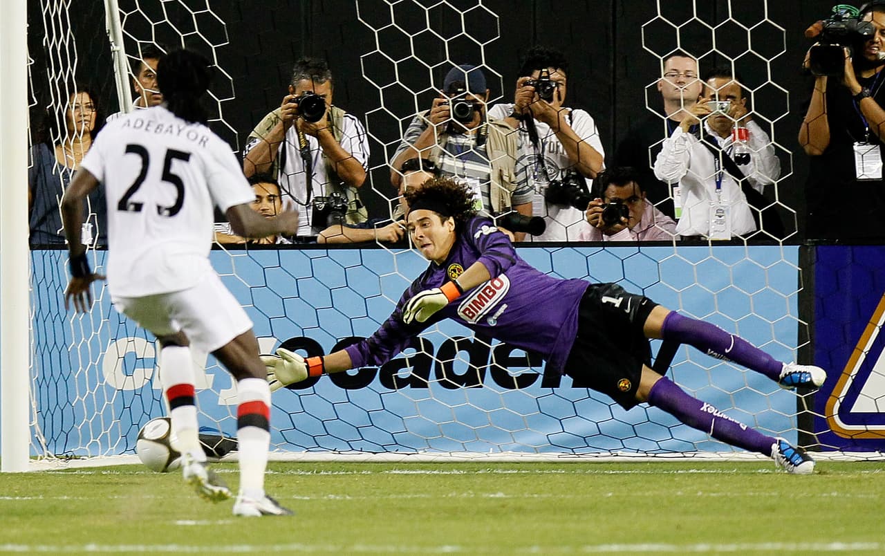 Ambos arqueros han sido exitosos a nivel de clubes o a nivel de selección nacional.