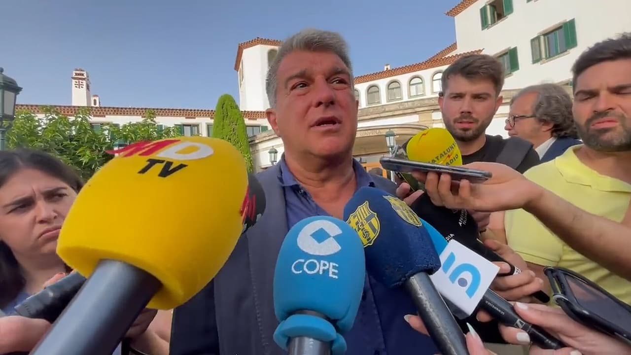 Laporta: "Lewandowski quiere jugar en el Barça y estamos halagados"
