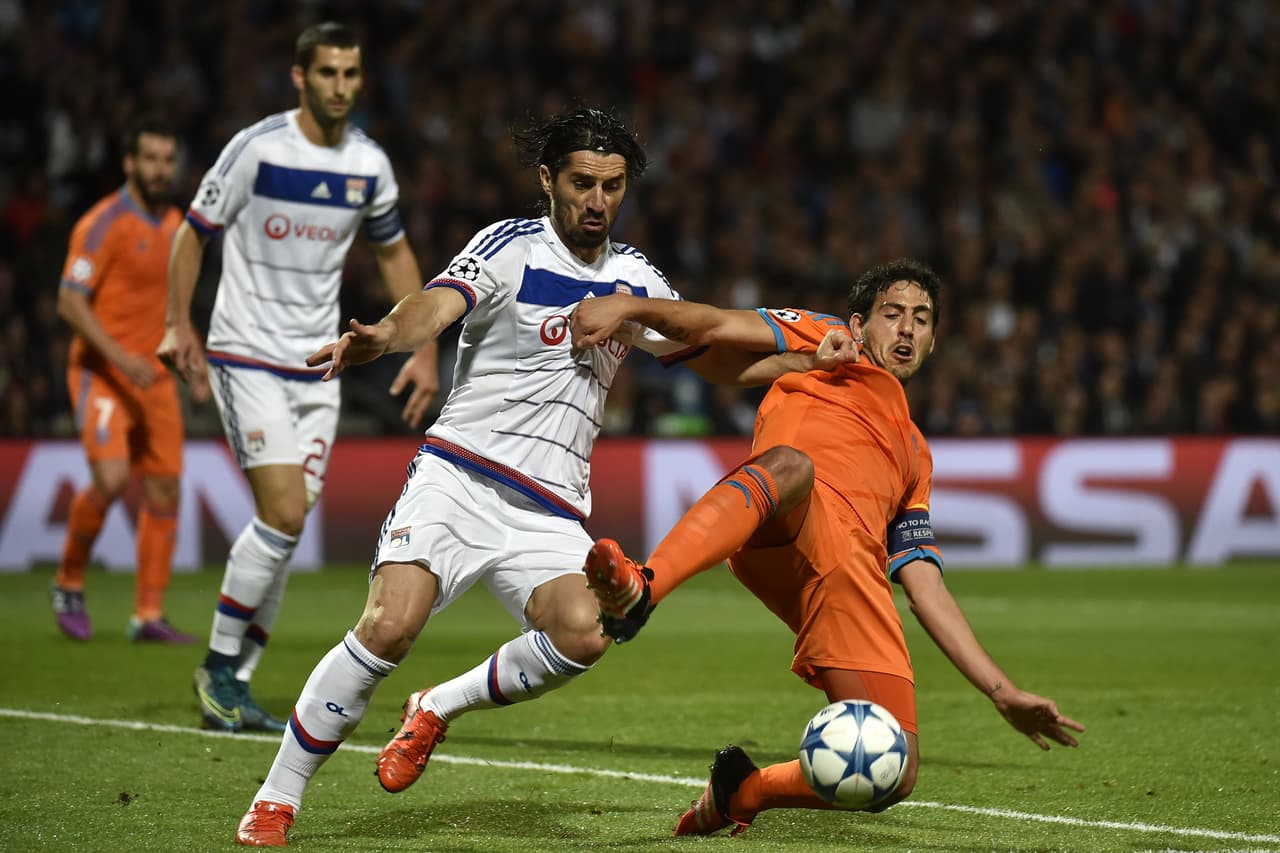 En Francia, el Valencia se llevó una importantísima victoria como visitante con solitario gol del francés de origien argelio Sofiane Feghouli.