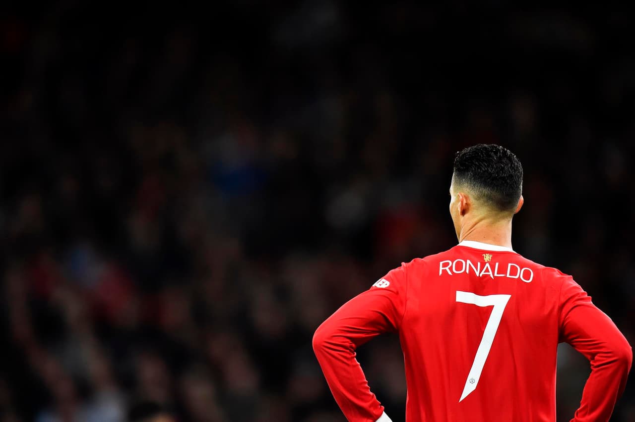 Manchester United se impone al Villarreal 2-1 en la fase de grupos en la UEFA Champions League. Paco Alcácer inauguró marcardor al 53’, sin embargo Alex Telles de los ‘Red Devils’ logra igualar el marcador al 60’ del encuentro, pero Cristiano Ronaldo apareció para darle el triunfo a la escuadra inglesa.