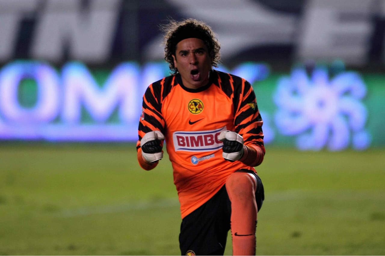 Memo Ochoa, nuevo repatriado de Europa por América