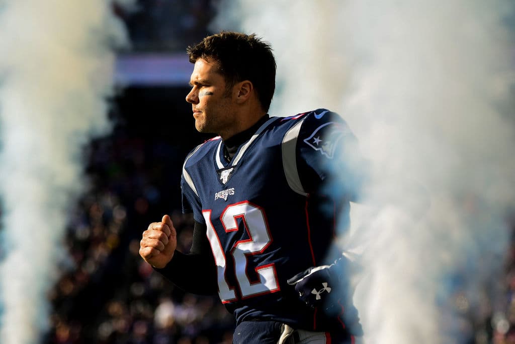 Con la cara en alto, el semblante ganador y la mirada puesta en la cancha donde tendrá que ganar el partido contra los Miami Dolphins.