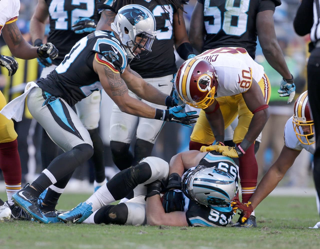 Cam Newton se lució con 5 pases de TD para que los Panthers mantuvieran su incontenible paso en la liga (10-0) al derrotar a los Redskins 44-16. Checa las mejores tomas del partido.