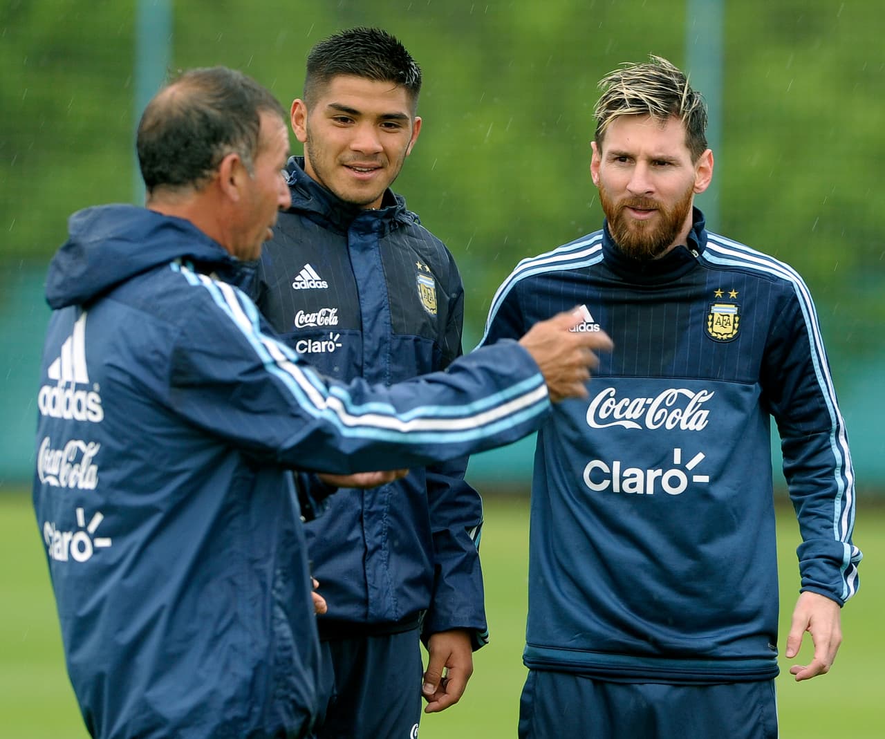 La selección argentina sufre un terrible susto; Messi vomitó y se le bajó la presión