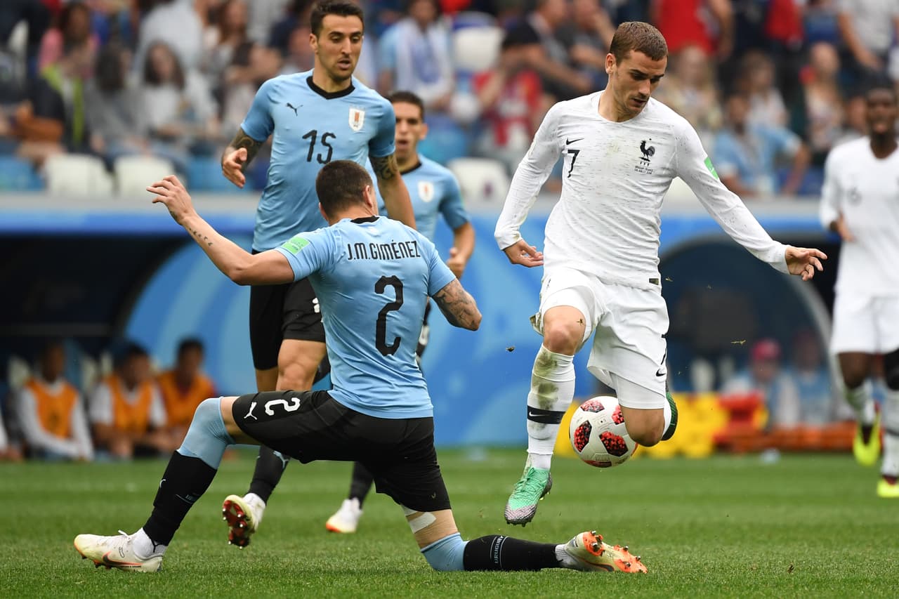 Con el 2-0 en el marcador, los franceses comenzaron a jugar con mucha más calma y controlaron los tiempos del partido.