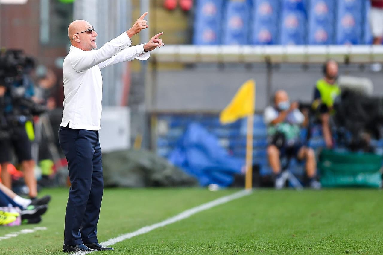 Napoli derrota al Genoa 2-1 durante la segunda Jornada de la Serie A. Fabián Ruiz Peña abrió el marcador a favor de los locales (39'), pero los 'rossoblu' empataron gracias a la anotación de Andreas Cambiasso al 69', pero ya al filo del partido, Andrea Petagna le dio la victoria a los de Spalleti. Hirving Lozano arrancó de titular el encuentro.