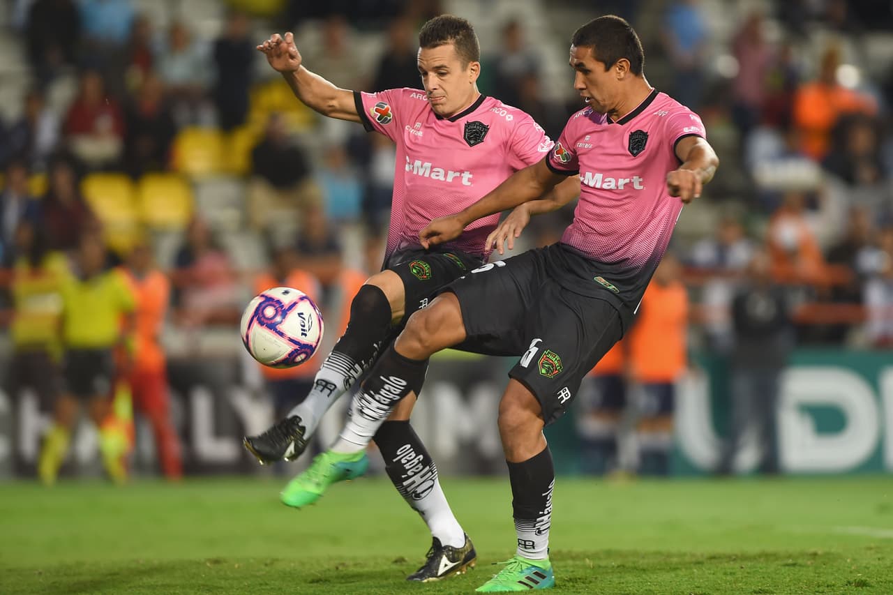 Sus derrotas fueron en contra de: Atlas, Santos, Cruz Azul, Puebla y León.