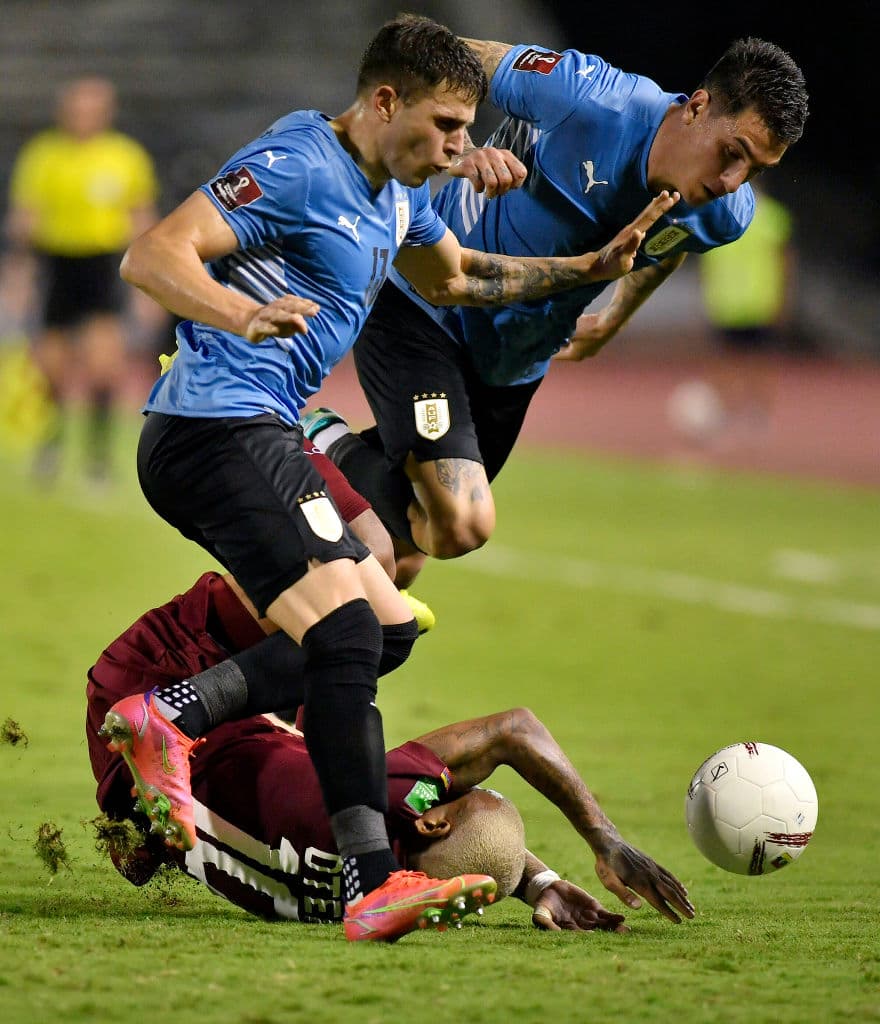 El gran ataque de Uruguay sigue sin carburar y los charrúas llegan a 270 minutos sin ver el gol luego de empatar 0-0 en su visita a Venezuela.