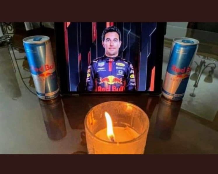 Tras el accidente de Max Verstappen de Red Bull, el mexicano 'Checo' Pérez se lleva su segundo podio en toda su carrera y los memes no perdonaron.