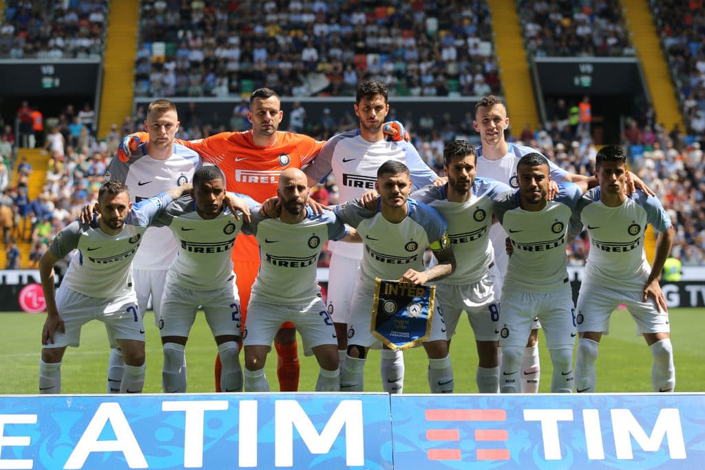 13)
<b>Internazionale de Milán</b>. El equipo
<i>nerazzurri</i> está tasado, en valor mercado, hasta los 539.7 millones de euros, el segundo más caro de Italia.