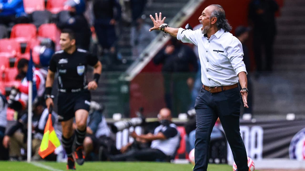 Cruz Azul pasa de vivir una pesadilla a la ilusión por el título