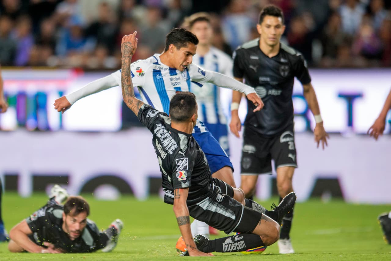 Monterrey venció 2 - 1 al Pachuca en condición de visitante y dio un paso importante en su camino a la Liguilla del fútbol mexicano.