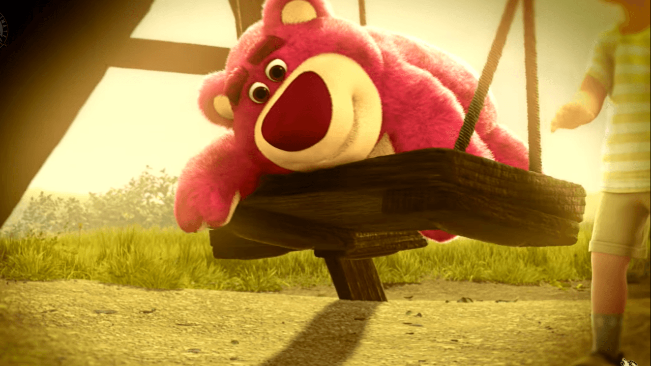 Lotso iba a debutar en Toy Story 1, pero fue hasta la película 3 que logró aparecer.