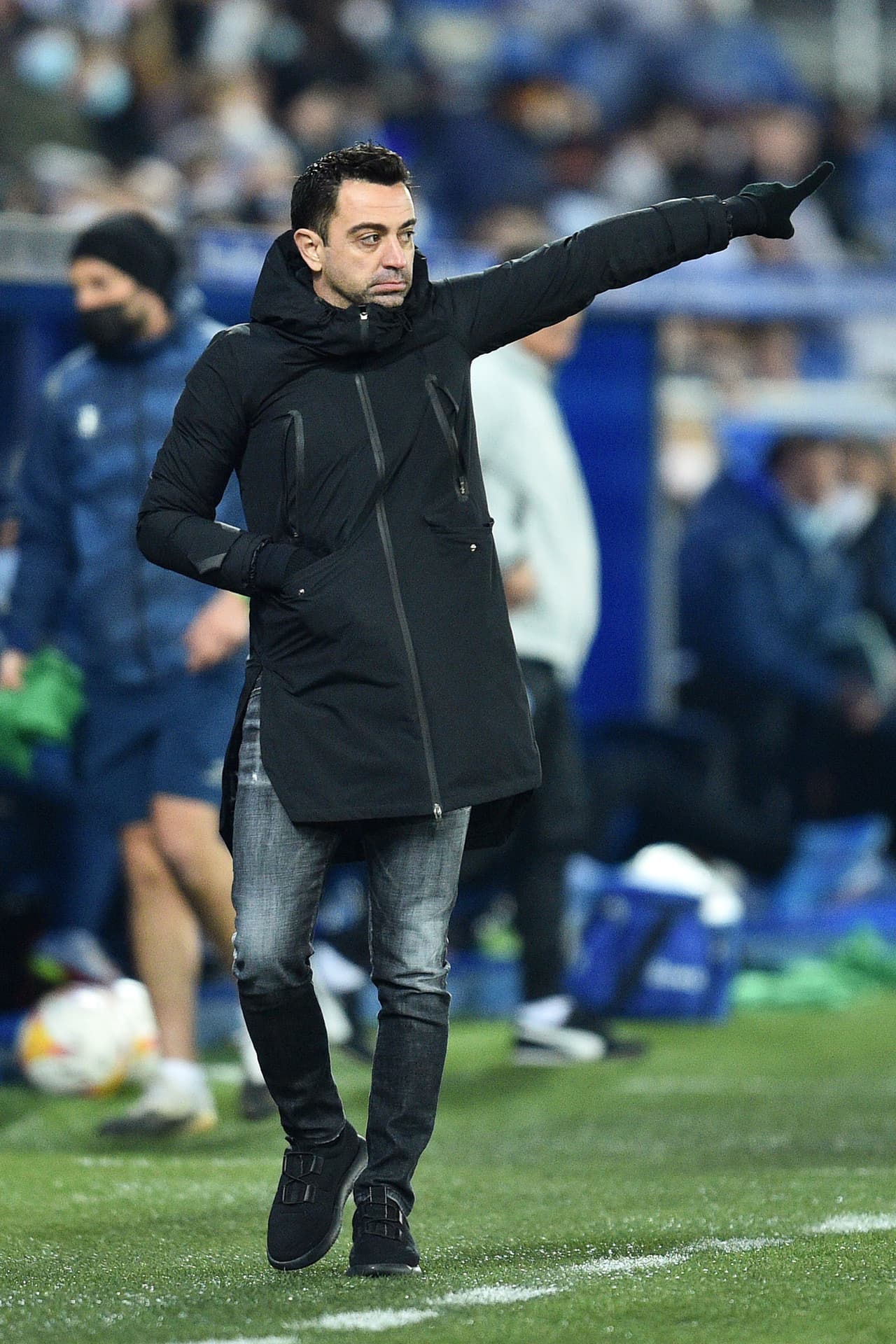 El Barcelona batalló mucho para vencer al Alavés, uno de los peores de LaLiga, pero al final lo hizo con un gol de Frenkie de Jong.