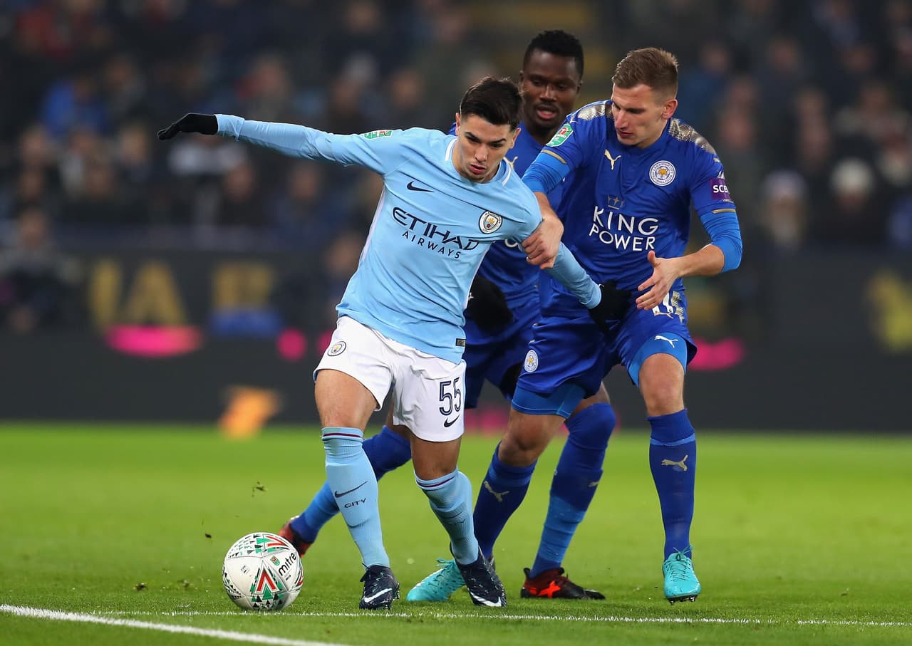 Mientras que el español Brahim Díaz era quien controloba los ataques desde el mediocampo por el sector izquierdo.