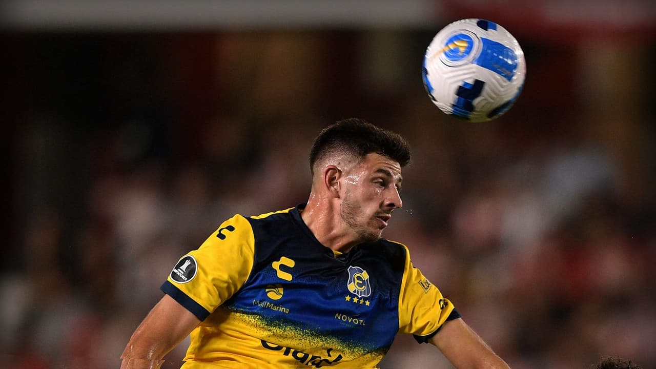 León presenta a Lucas Di Yorio como nuevo refuerzo