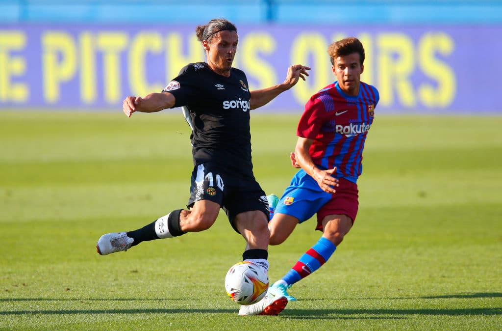 Barcelona se impone en partido amistoso, previo al inicio de LaLiga, ante el Nástic 4-0 con hat-trick de Rey Manaj y anotación de Álex Collado. El partido se llevó a cabo en el Estadio Johan Cruyff y es de notar que ni Griezmann ni Depay fueron convocados; Lio Messi sigue de vacaciones.