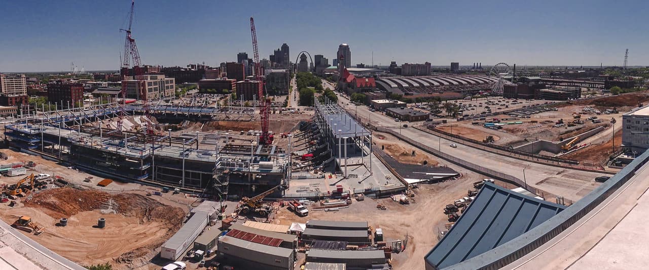 Así comenzó la construcción del nuevo estadio.