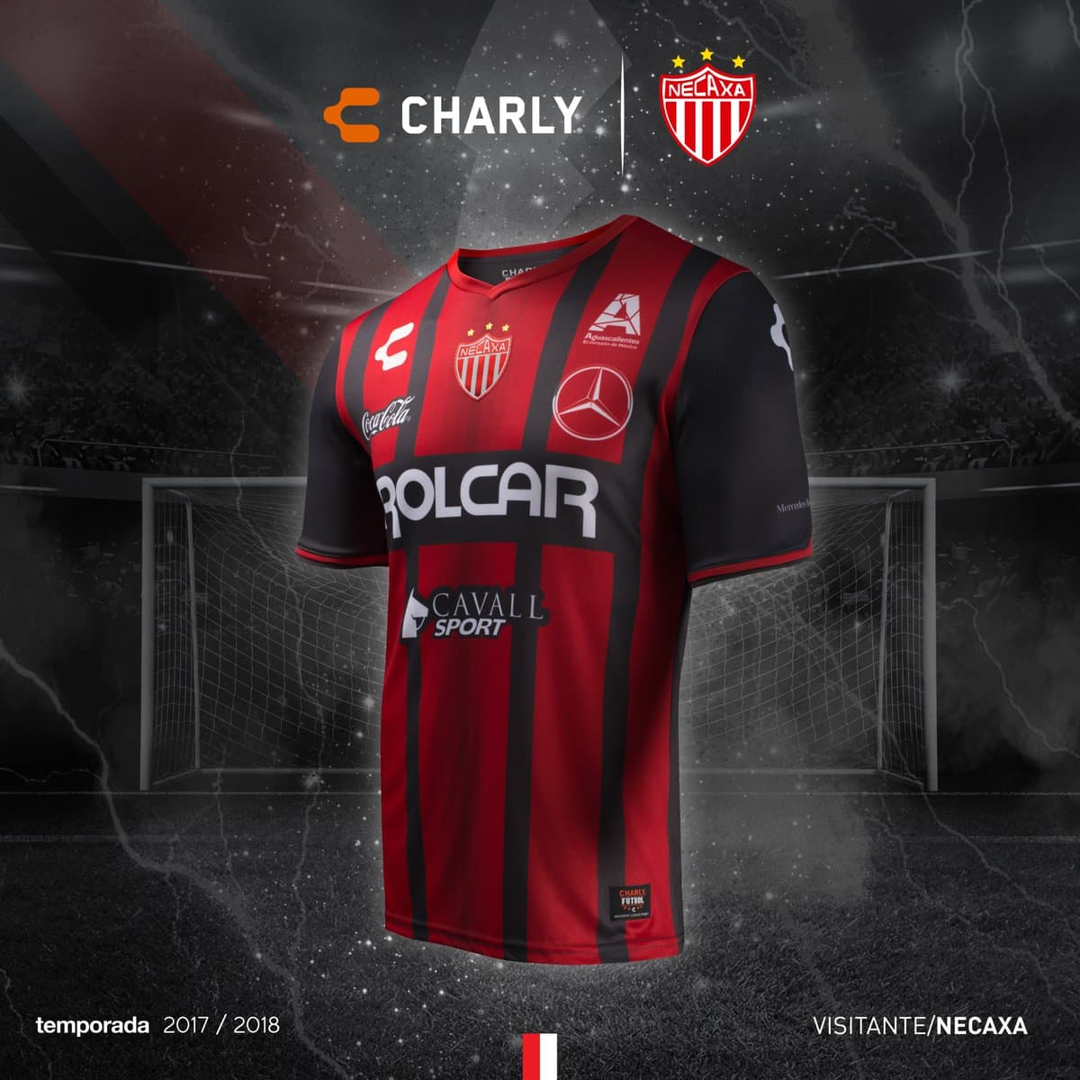 El jersey de visitante del Necaxa volverá a tener color aunque no será el color principal pues básicamente invierte el color blanco de la camiseta local.