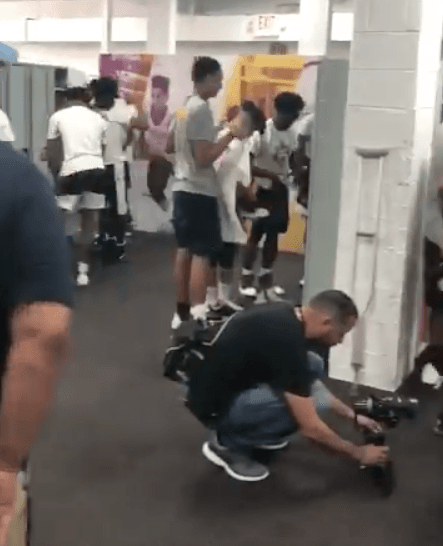 También esta escuela ha ganado cinco campeonatos estatales en Nueva York entre escuelas católicas. El otrora jugador NBA Lamar Odom y la estrella de la WNBA Sue Bird estudiaron en Christ the King.