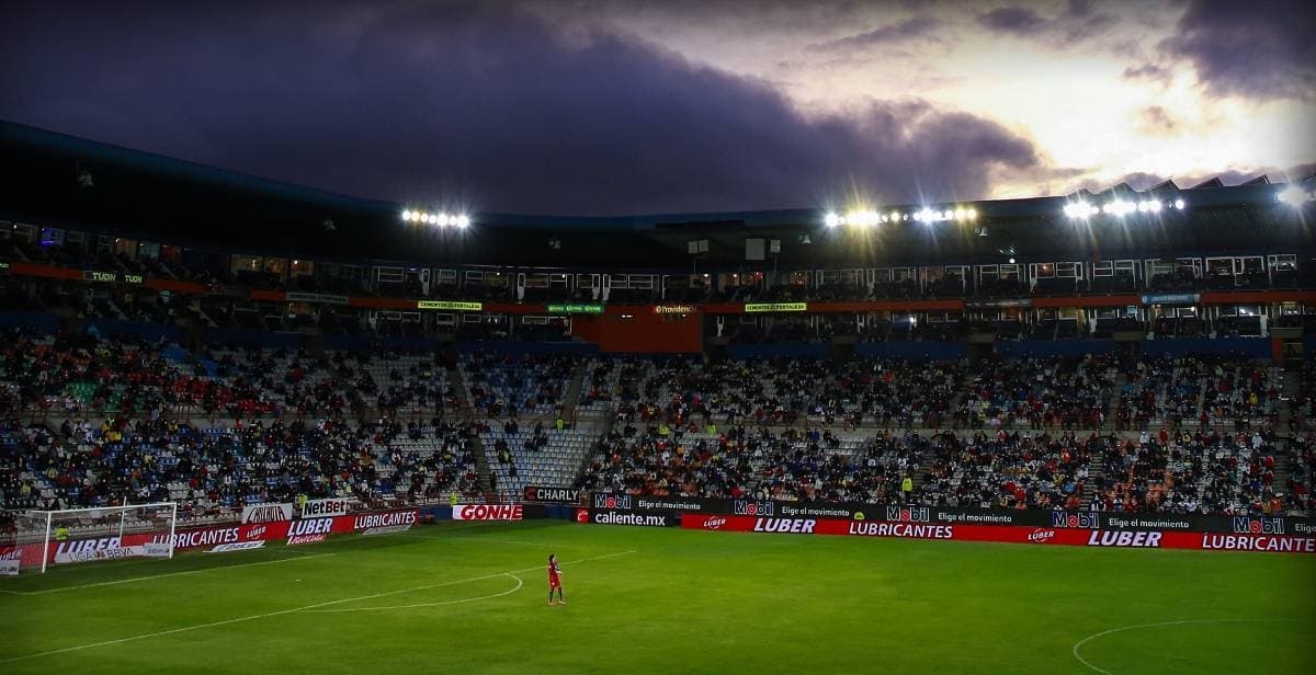 Pachuca ganaba al América ¡y se apagaron algunas luces!