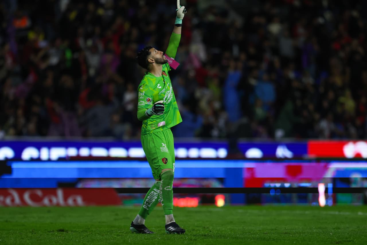 Atlas vs. Chivas EN VIVO por el Apertura 2026: ¡Sepúlveda falla penal del empate!