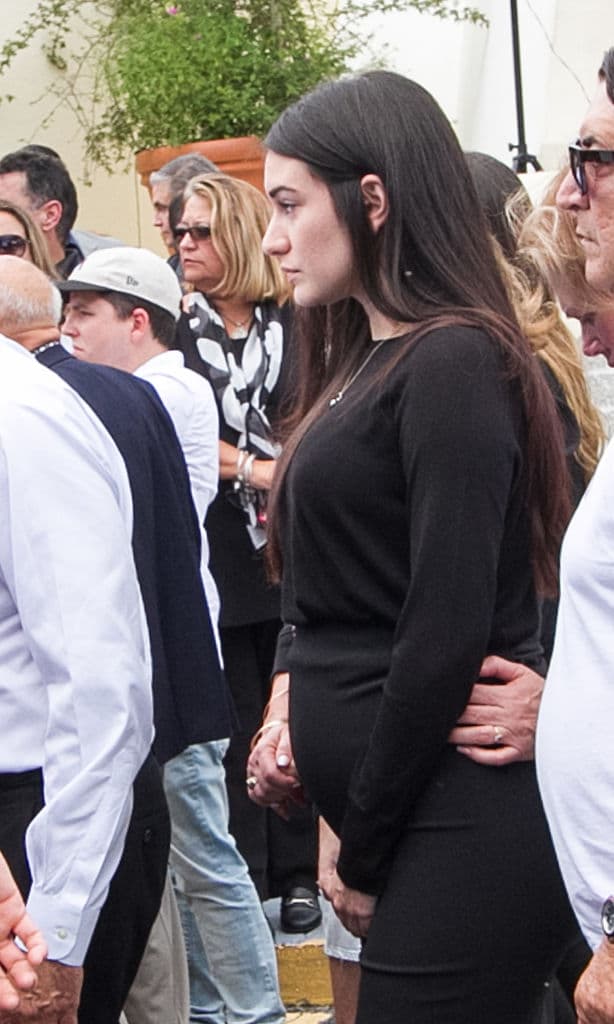 Días antes de su fallecimiento el jugador había anunciado del embarazo de su novia María Arias.