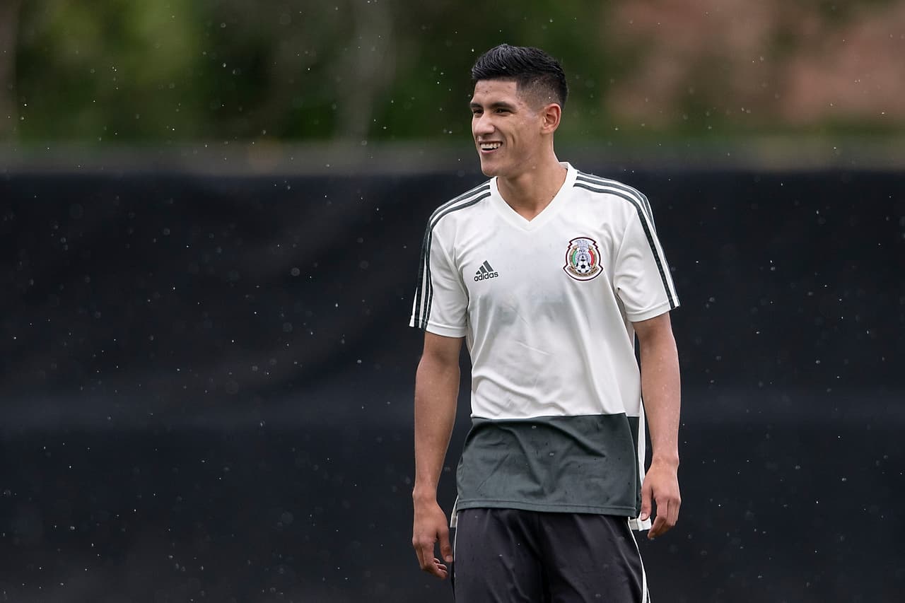 La Selección Mexicana de Fútbol cerró su preparación para enfrentar a Canadá en el segundo compromiso de ambas selecciones en la Copa Oro 2019. Los integrantes del Tricolor realizaron su práctica en las instalaciones de la Universidad de Colorado. Tuvieron una parte de entrenamiento táctico, físico y al final, recreativo, con la finalidad de llegar con buena 'puesta apunto' para el duelo de este miércoles en Denver.