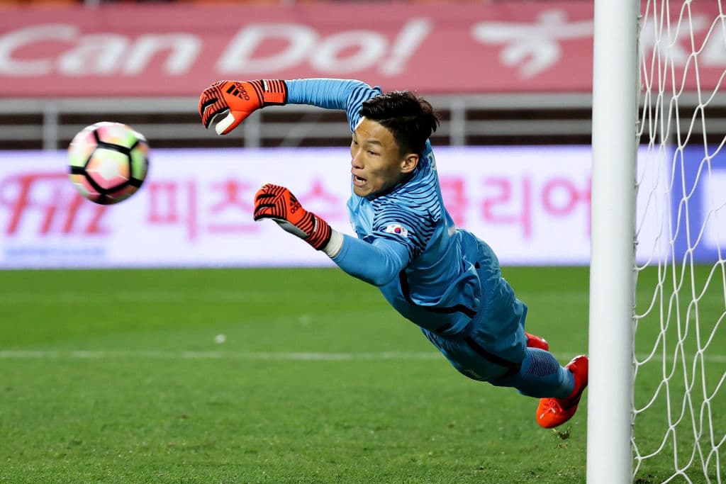 Arqueros: Kim Seung-gyu (Vissel Kobe)