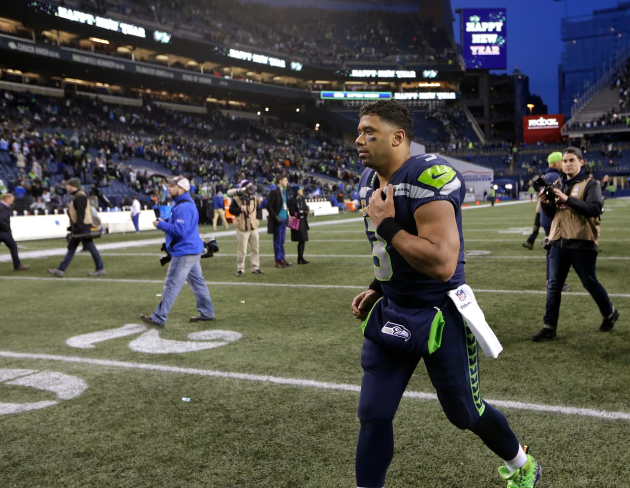 9: Russell Wilson, Seattle Seahawks - $21,900,000.