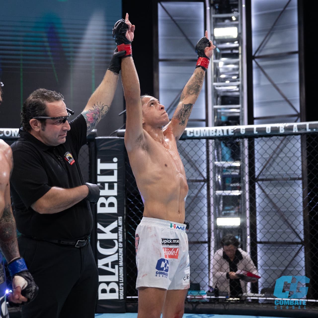 El Charro Negro se lleva la victoria frente a Daniel Ayala